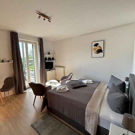 Einraumapartment Im Erdgeschoss Mit Seeblick راينزبرج المظهر الخارجي الصورة